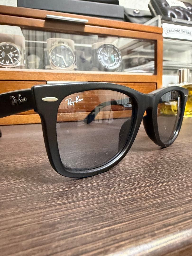 Ray-Ban RB 4240F ブラックサングラス ケース付き 木村拓哉コラボ