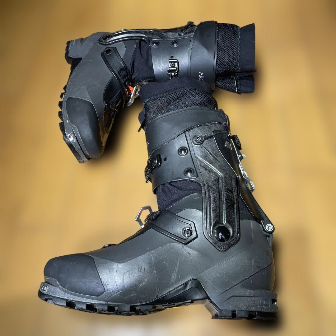 希少アークテリクスPROCLINE SUPPORT27.0-27.5cm TLT - メルカリ