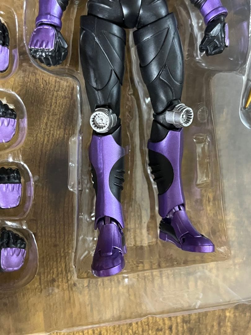 【中古】S.H.Figuarts 仮面ライダー王蛇