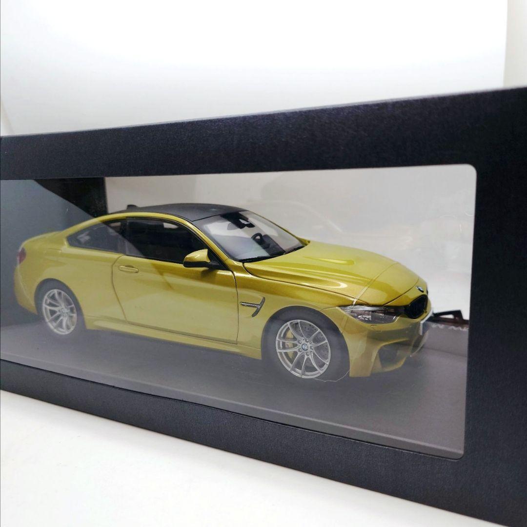 特注 1/18 BMW M4 クーペ オースティン イエローメタリック