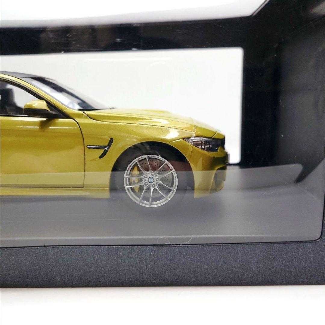 特注 1/18 BMW M4 クーペ オースティン イエローメタリック