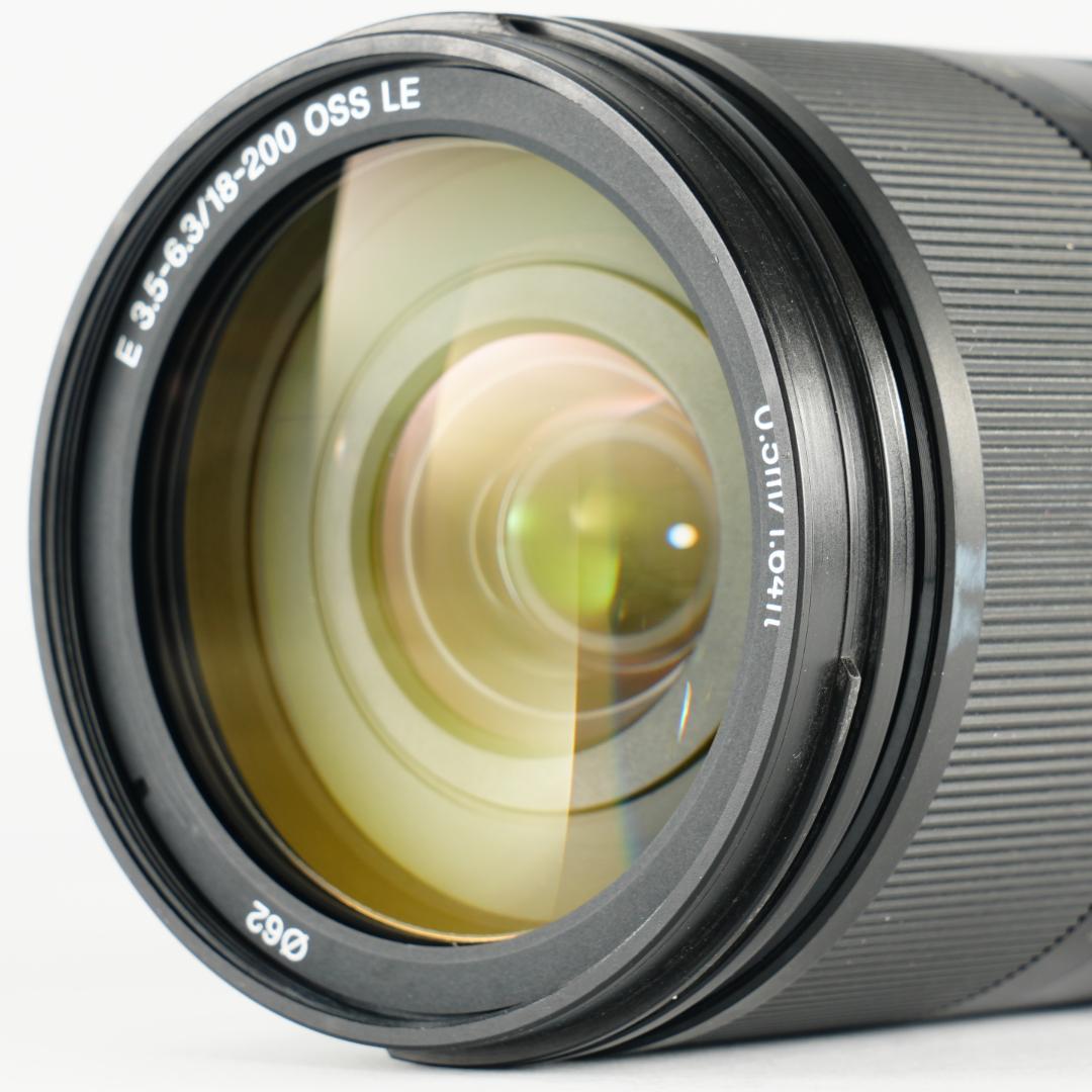 レンズ交換から解放される1本 SONY SEL18200LE 美品