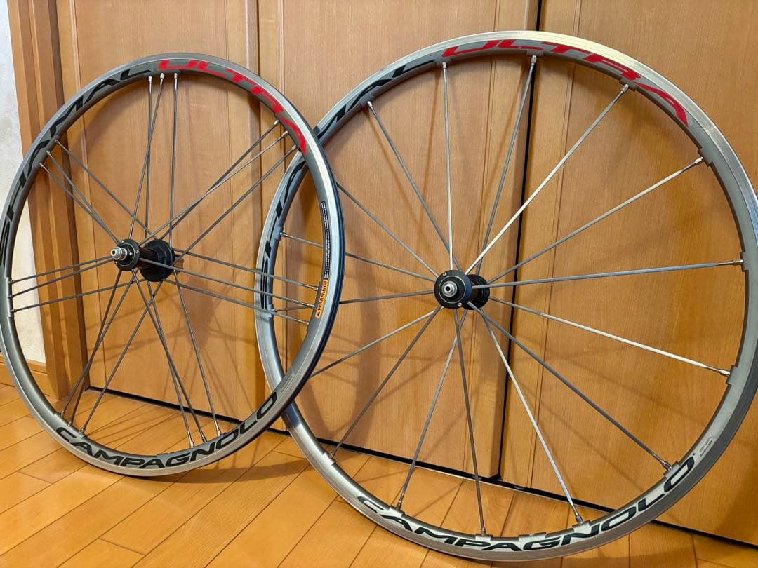 CAMPAGNOLO SHAMAL ULTRA チタンカラー