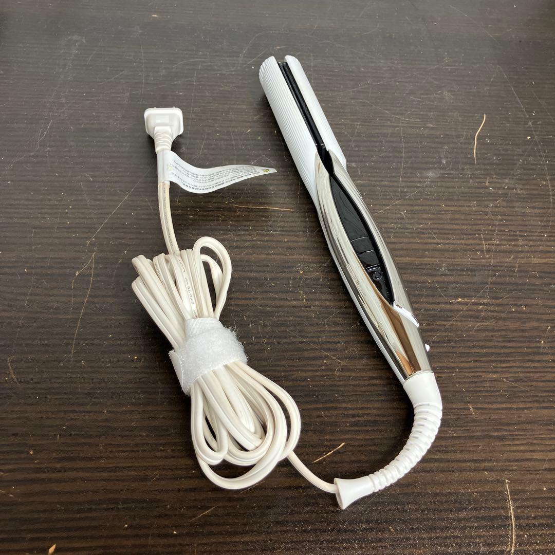 Refaストレートヘアアイロン RE-AC02A 2023年製