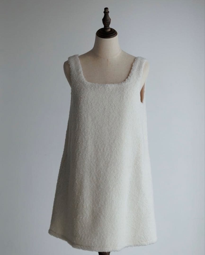 pois】square poodle onepiece / white