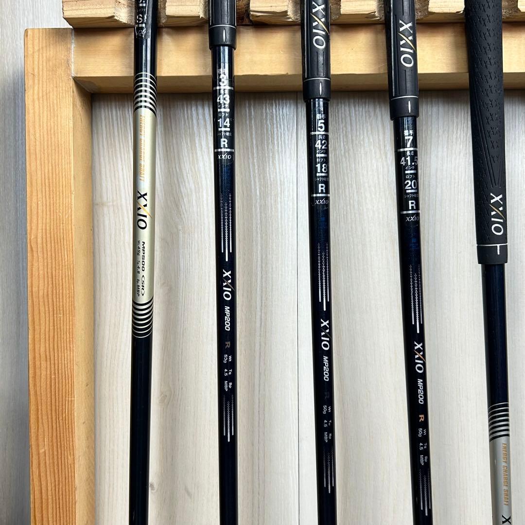 【メンズ右】ゼクシオ　MP500 MP200 メンズゴルフセット 初心者