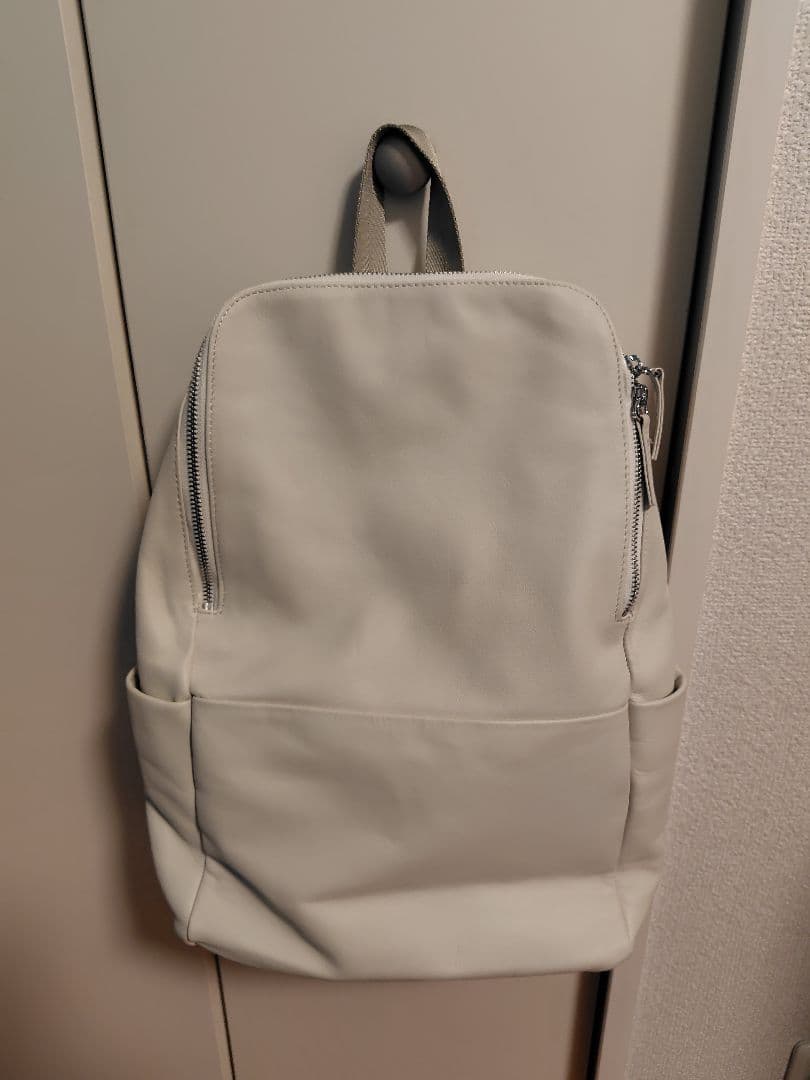 ガリャルダガランテ　レザーバックパック