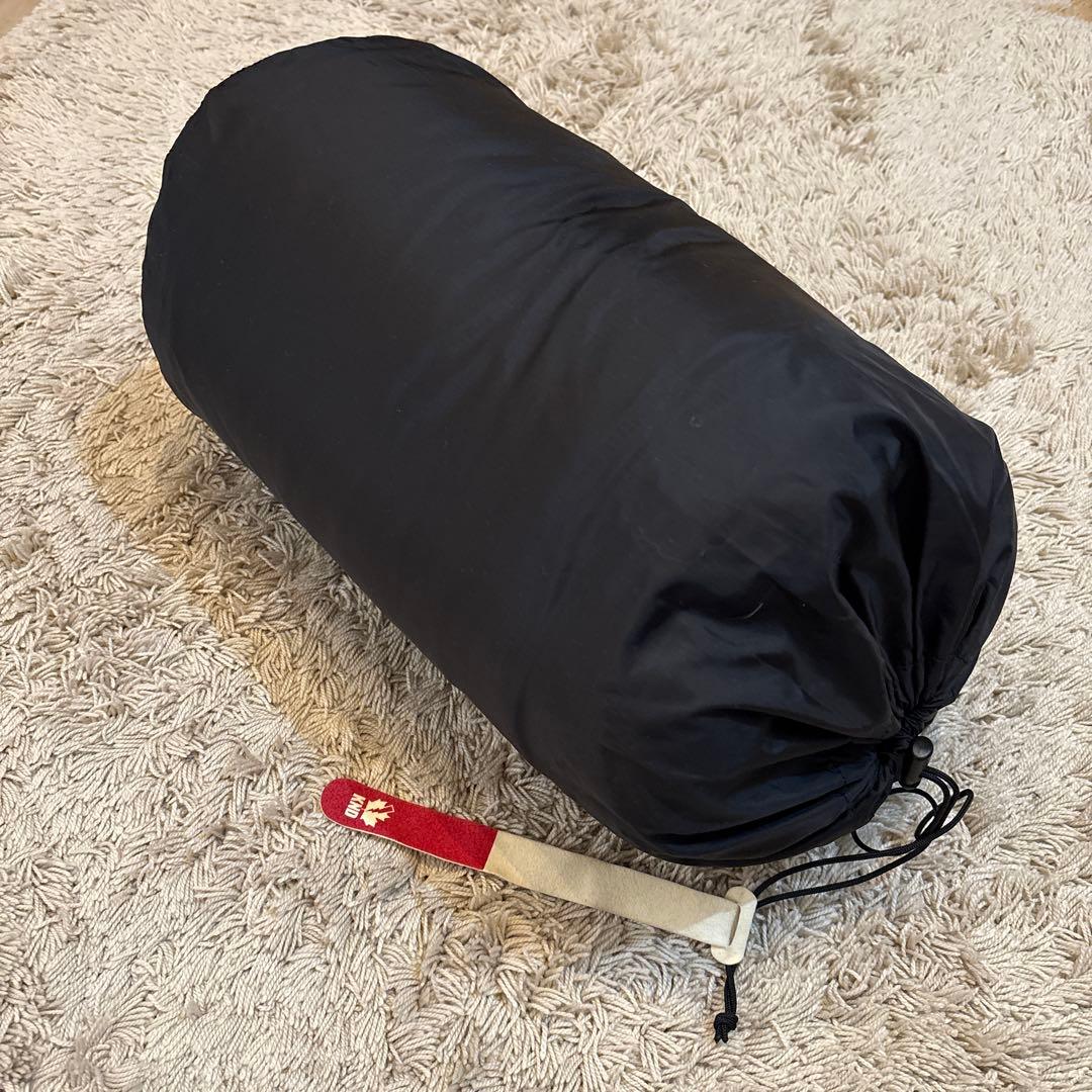 マウンテンリサーチ　ハーフジップ　プルオーバータイプ　ダウンジャケット　黒