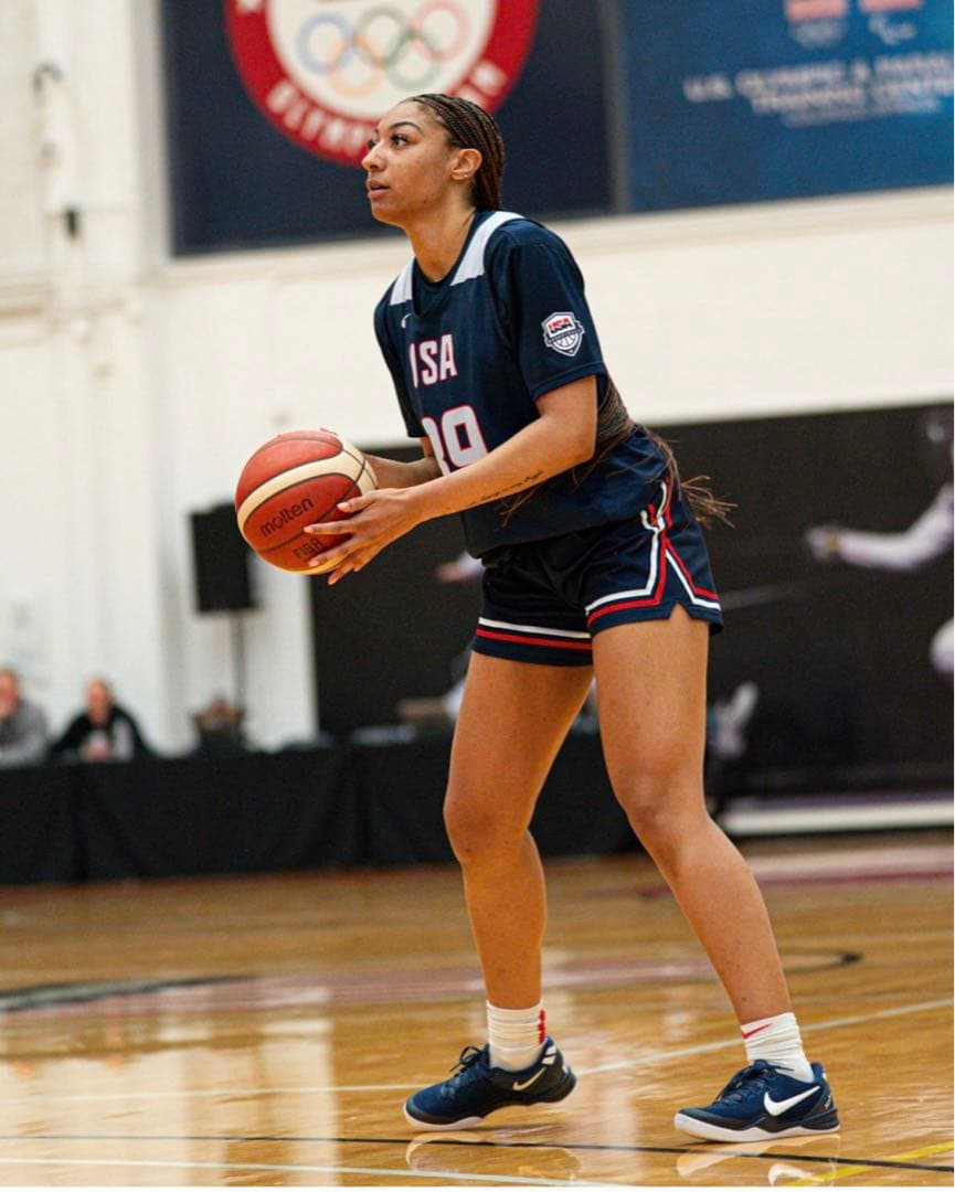 “セール”ナイキ　コービー8 US限定カラー　バスケ　バッシュ　NBA Bリーグ