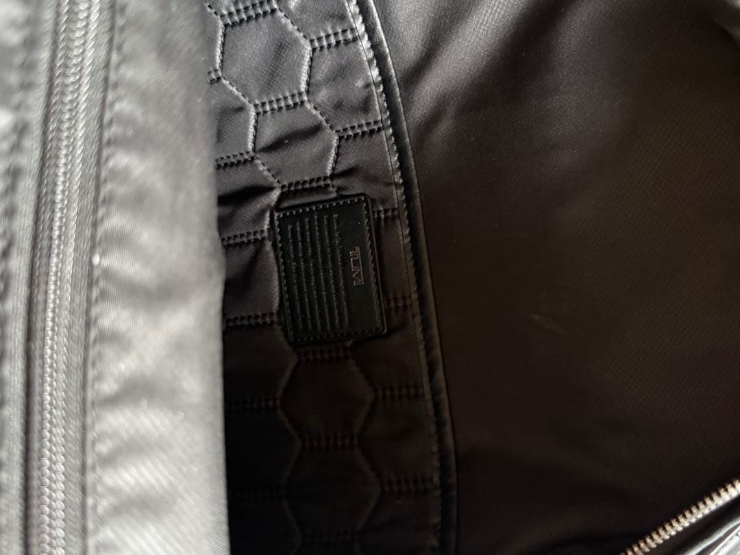 ま*庵様 TUMI ハリソン ブラック 上質ナイロン 本革使いリュックサック ユ