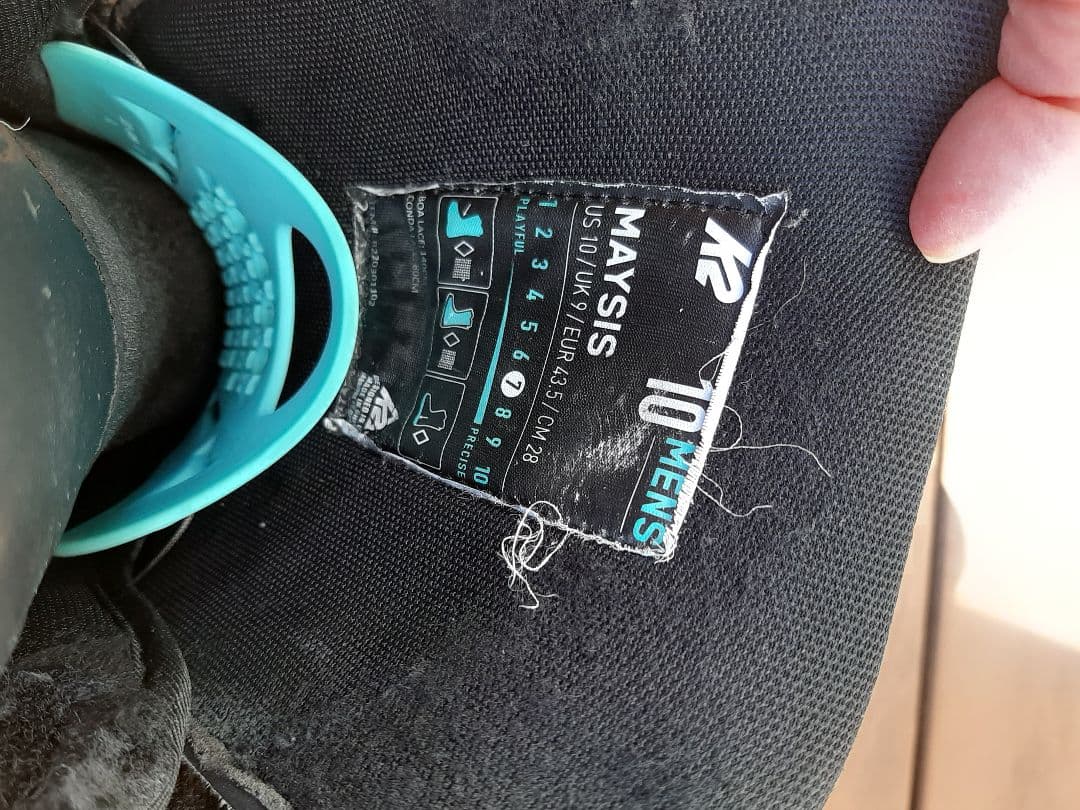 スノーボードブーツ BOA 調整システム　メンズ28cm