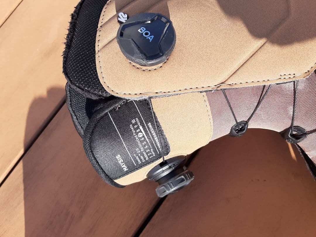 スノーボードブーツ BOA 調整システム　メンズ28cm