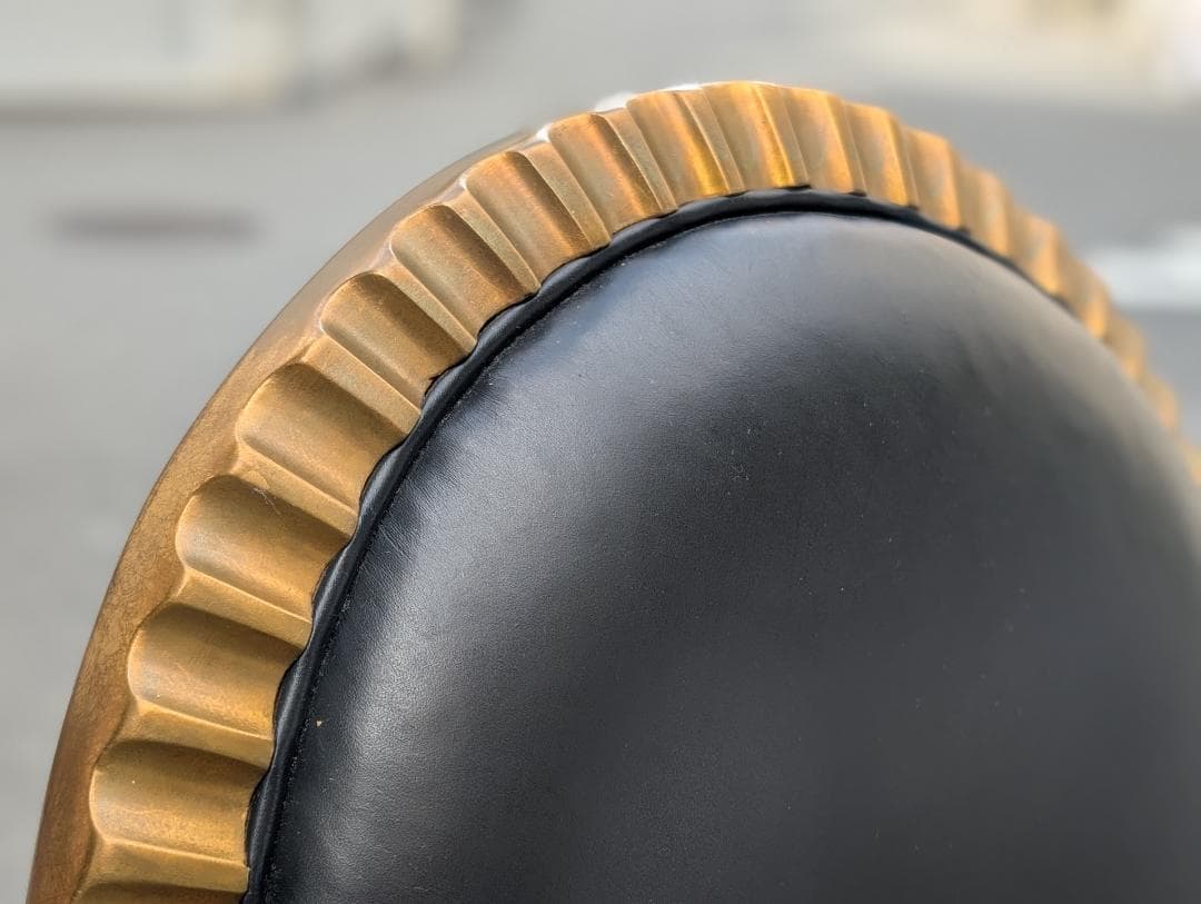 日本未上陸☆アメリカ製／DONGHIA社／Flute／フルーテ／サイドチェア