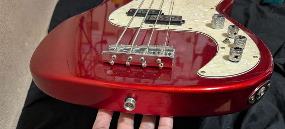 Elioth レアなアクティブのプレシジョンベース CA レッド 赤 - メルカリ