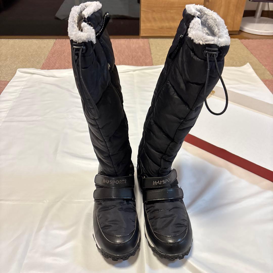 値下げ】MU レディーススパイクレスゴルフブーツ - メルカリ