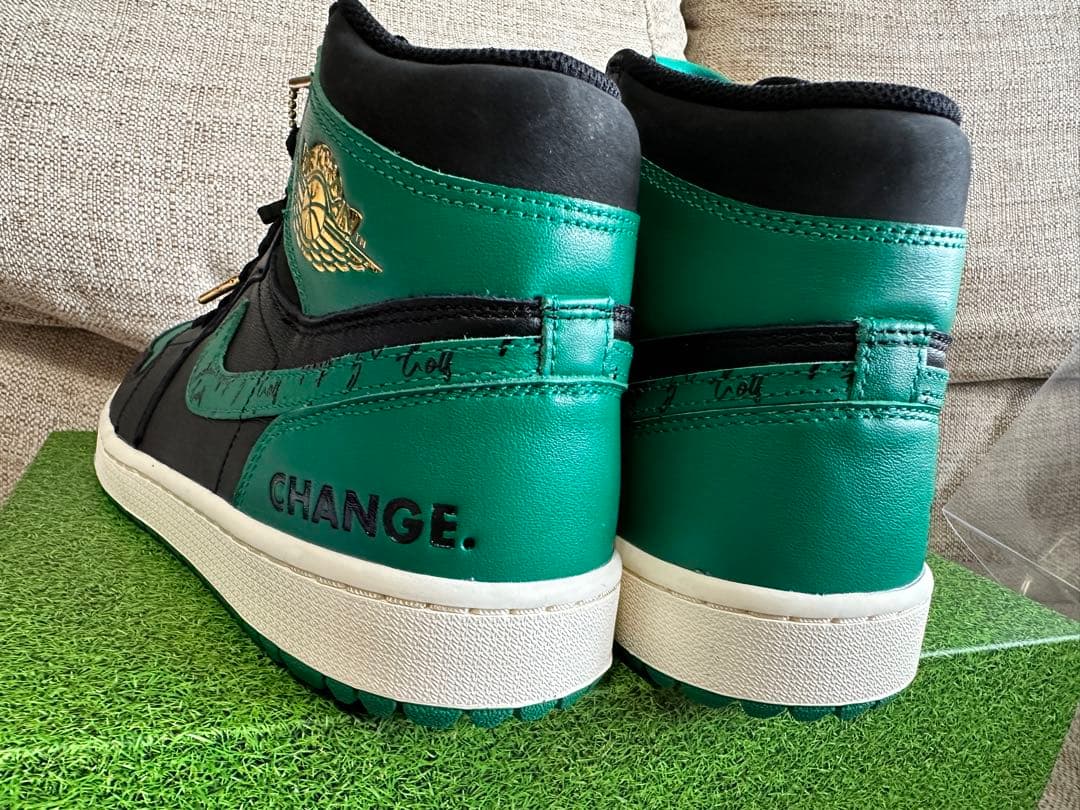 JORDANゴルフシューズ