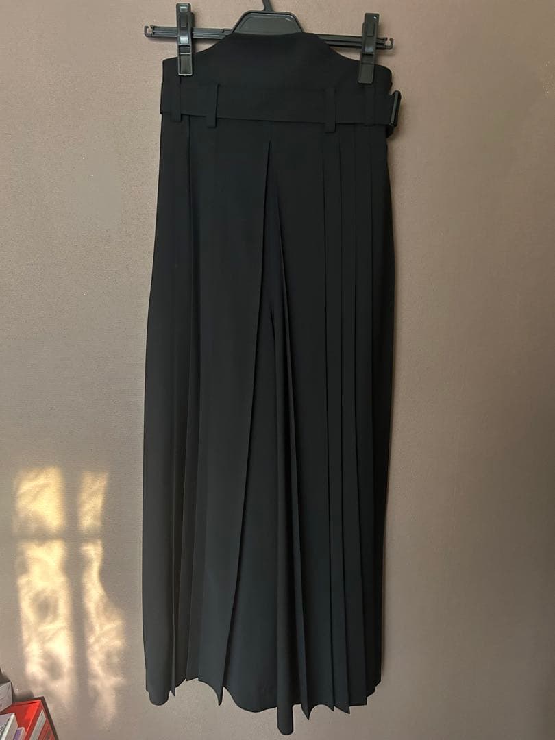 hatra 袴プリーツパンツ