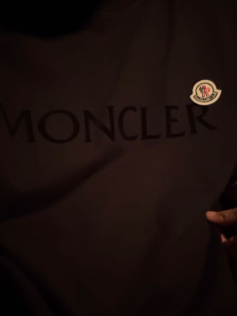 モンクレールトレーナー