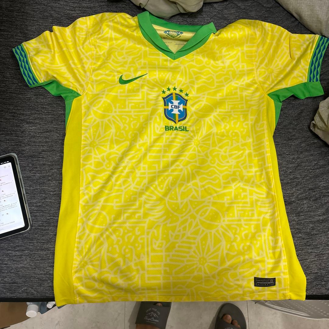 Nike ブラジル代表 サッカーシャツ