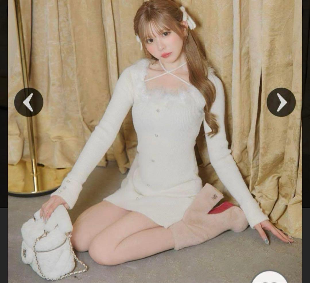 12／31まで限定価格‼️michellMacaron♡フェザーニットワンピース 2025