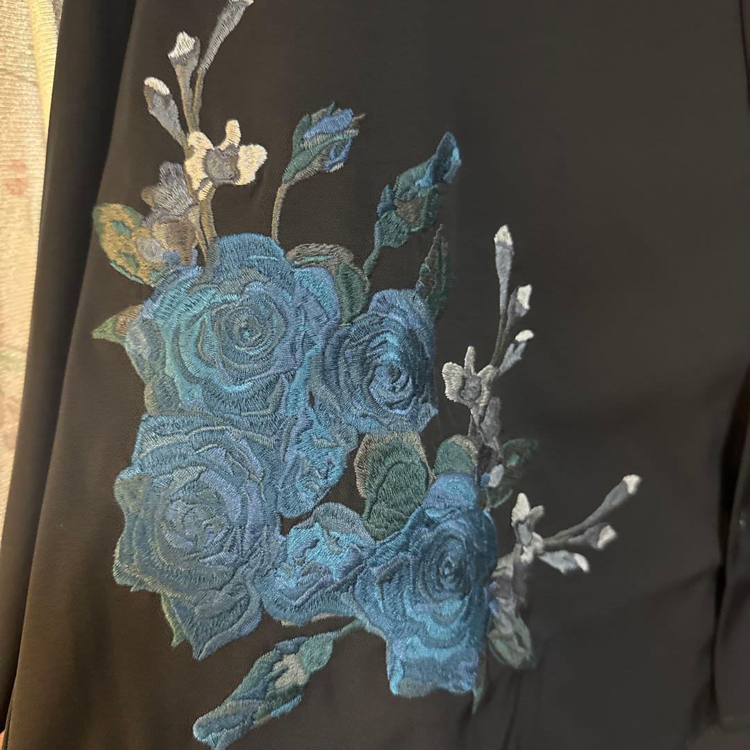 ぎ*ん様 ADO HAREコラボ　ローズ刺繍シャツ(ブラック)