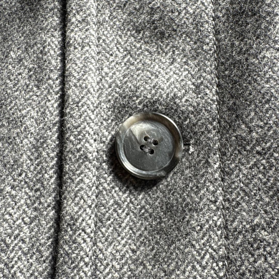 HUGO BOSS グレー ヘリンボン柄ショートコート