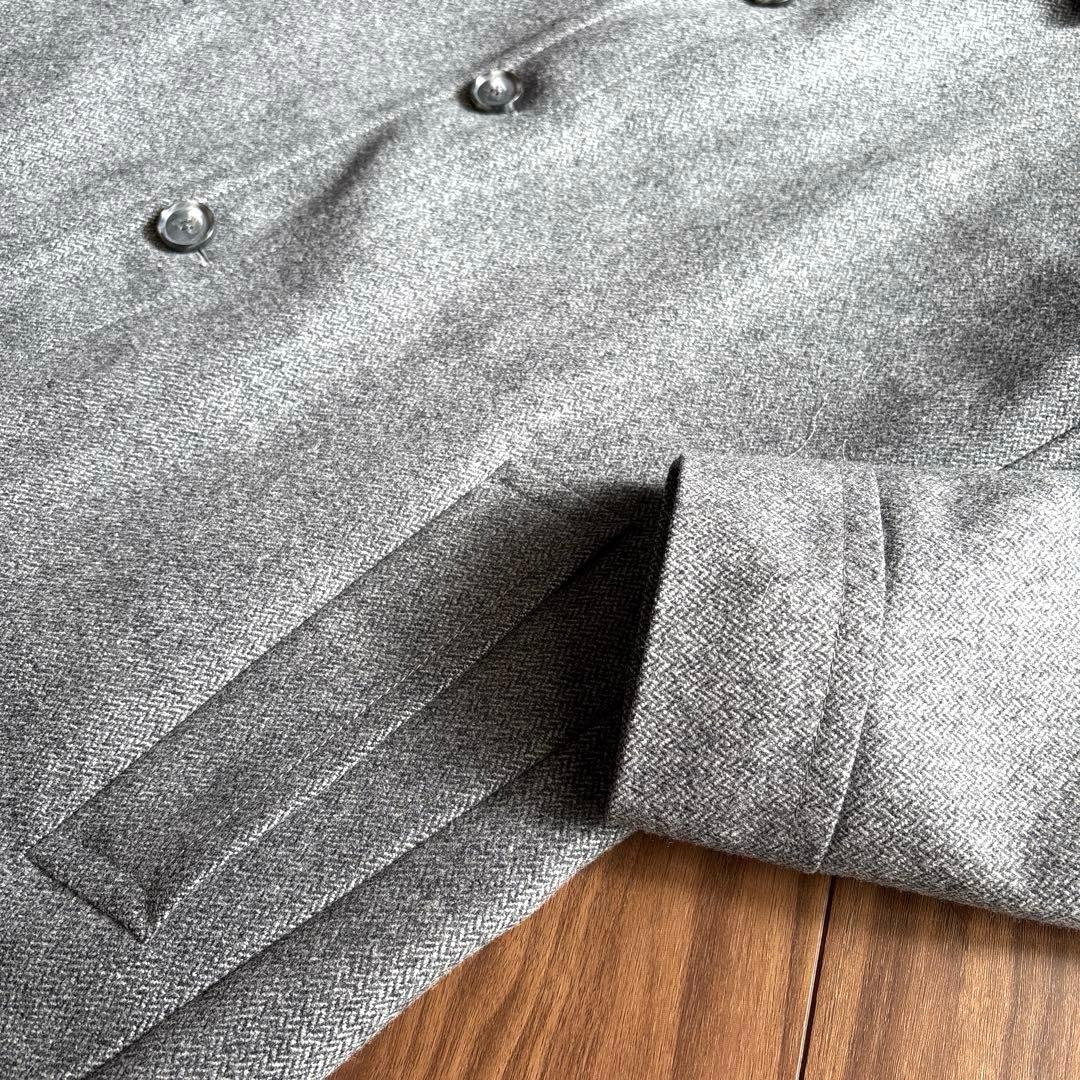 HUGO BOSS グレー ヘリンボン柄ショートコート