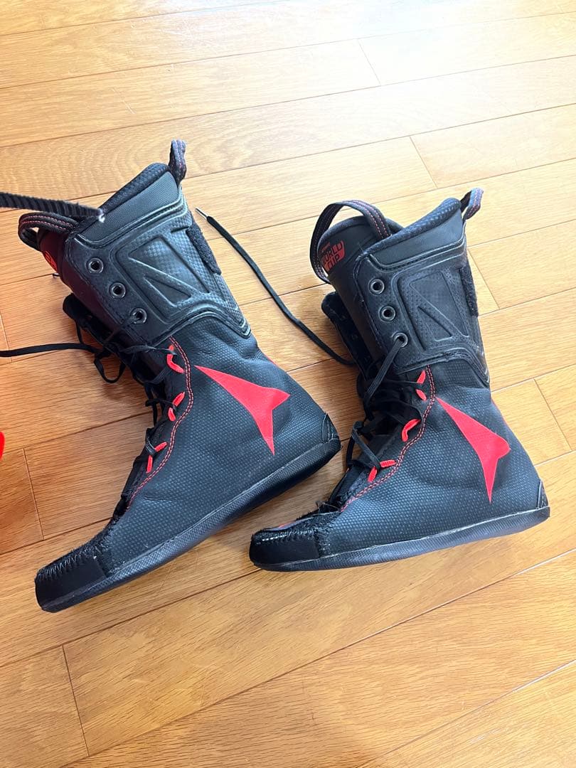 美品アトミック　レッドスターATOMIC REDSTAR WC 130 23.5