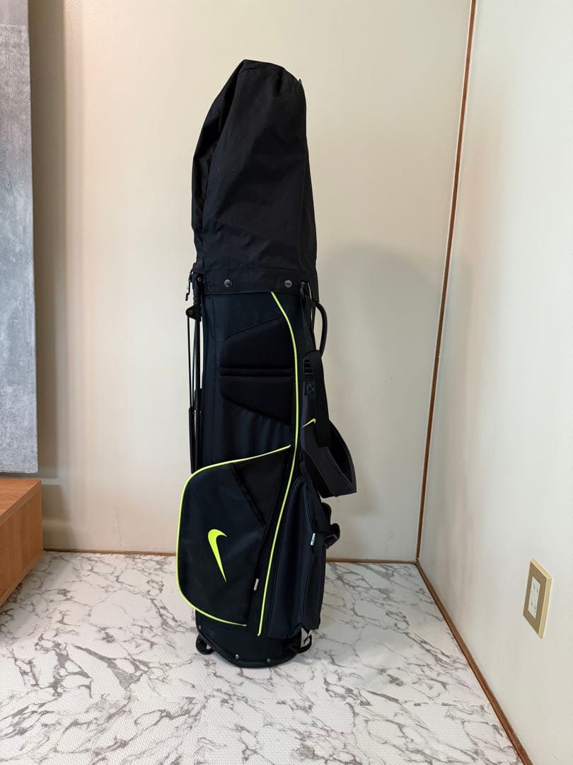 Nike スタンドゴルフバッグ ブラック/イエロー