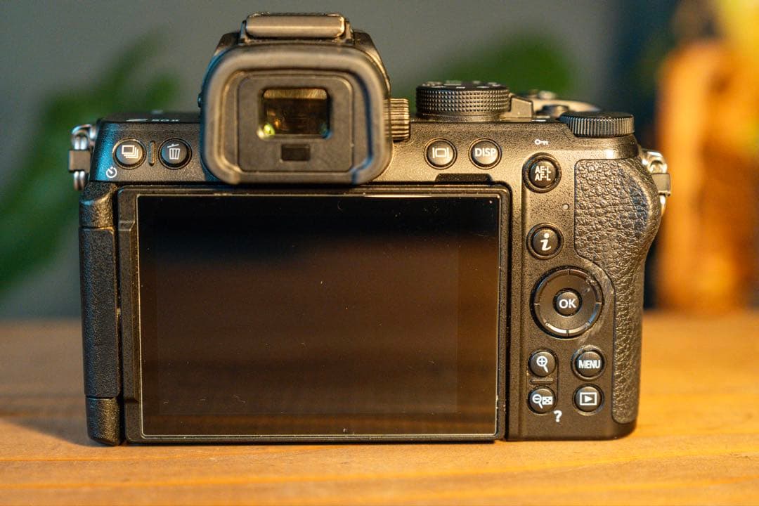 Nikon Z 50 II ボディおまけ付き