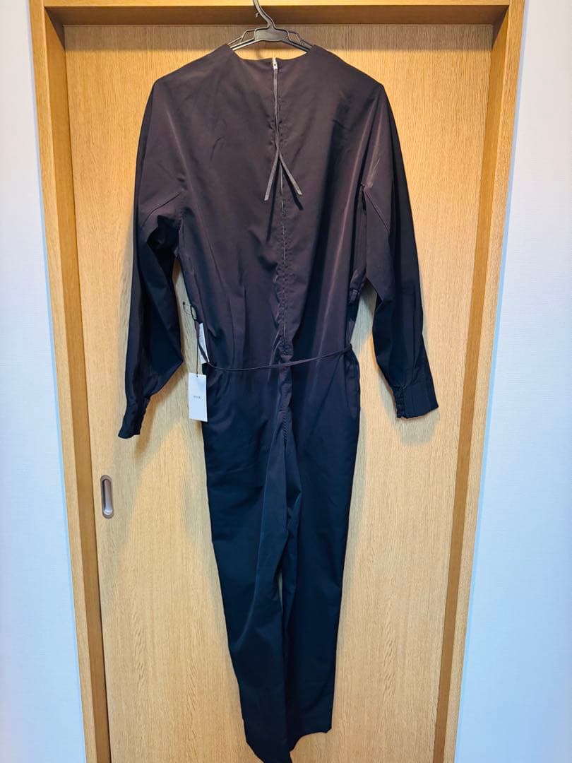 HYKE ジャンプスーツ　黒　新品タグ付き　サイズ02