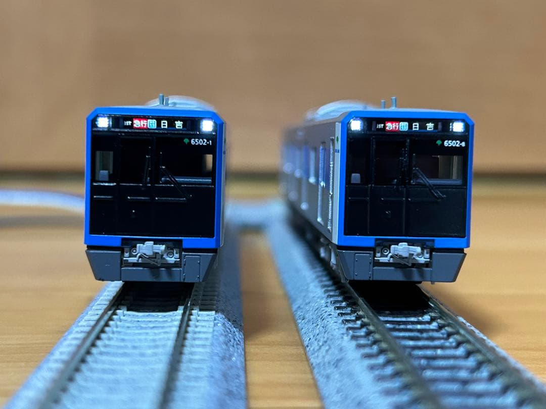 ポポンデッタ 都営6500形三田線塗油装置搭載車8両セット 6059 Amazon | ポポンデッタ Nゲージ 都営6500形 三田線 塗油装置搭載車 8両