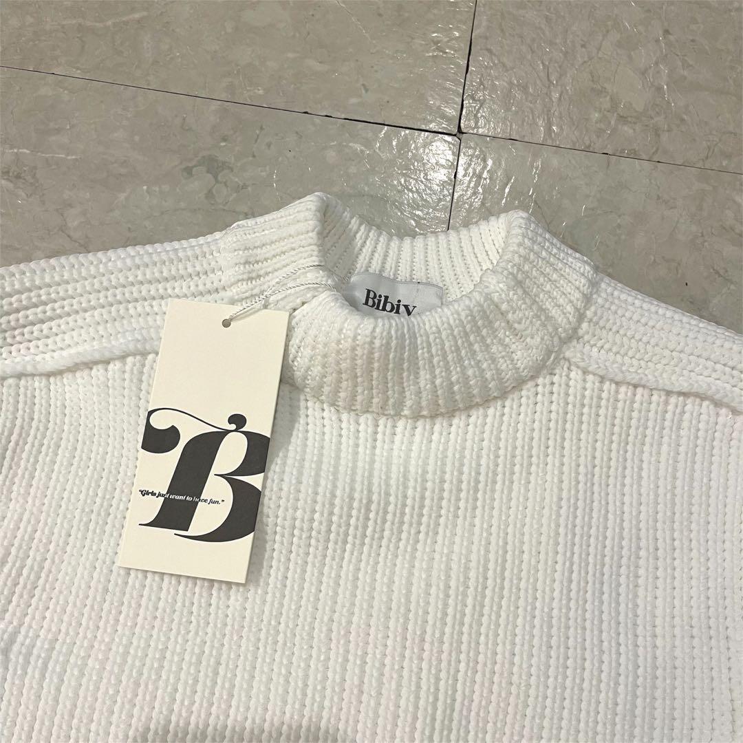 【新品未使用】Bibiy. リブ編み長袖ニットワンピース ホワイト