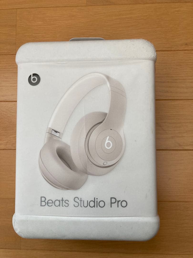 新品未開封 Beats Studio pro ヘッドホン サンドストーン