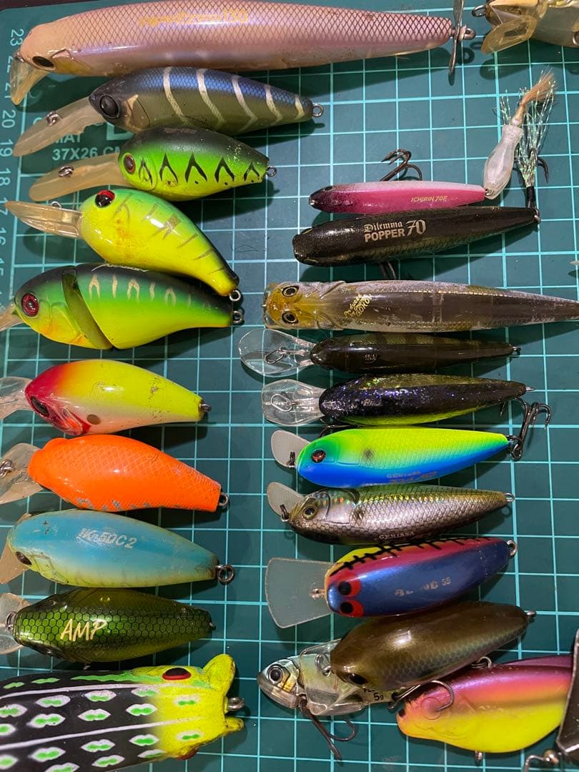 バスルアー　大量☆早い者勝ち☆激安☆バス釣り引退☆人気☆ルアー色々☆投げ売り