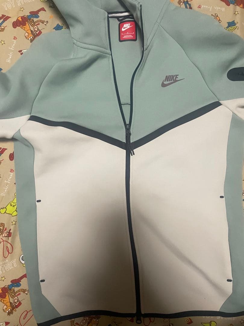 Nike テックフリース ミントグリーン超人気