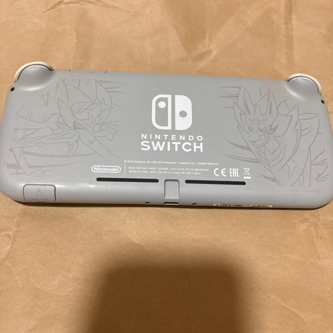 Nintendo Switch Lite ポケモンデザイン　本体