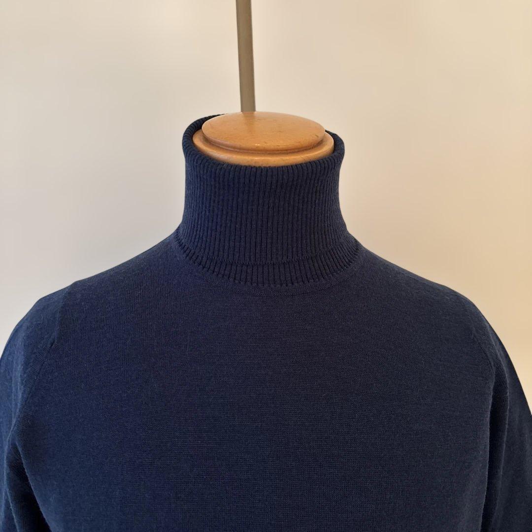 ジョンスメドレー／タートルネックニット／ディープブルー／M