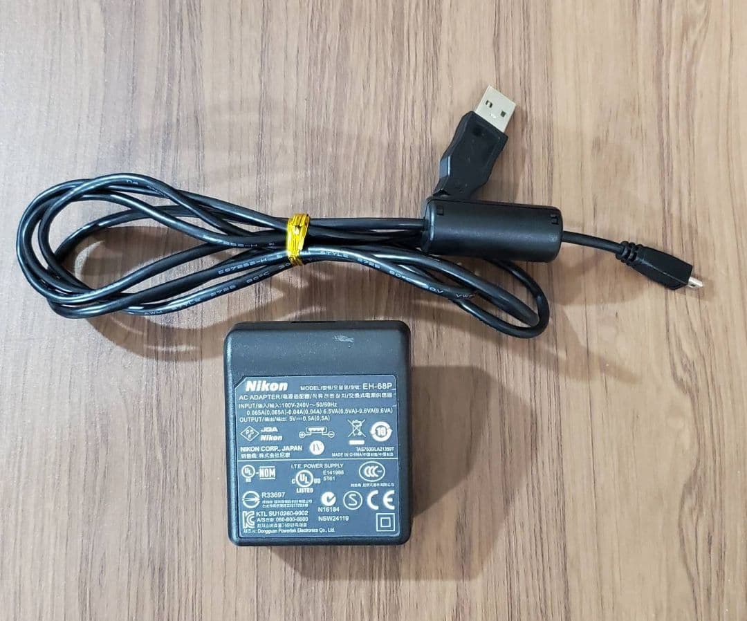 Nikon デジカメ COOLPIX S4000 ルビーレッド　sdカード付き