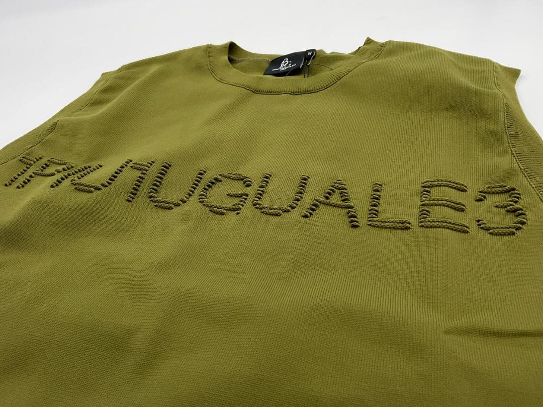 【未使用】1PIU1UGUALE3 ロゴリブベスト　ニット サイズ4