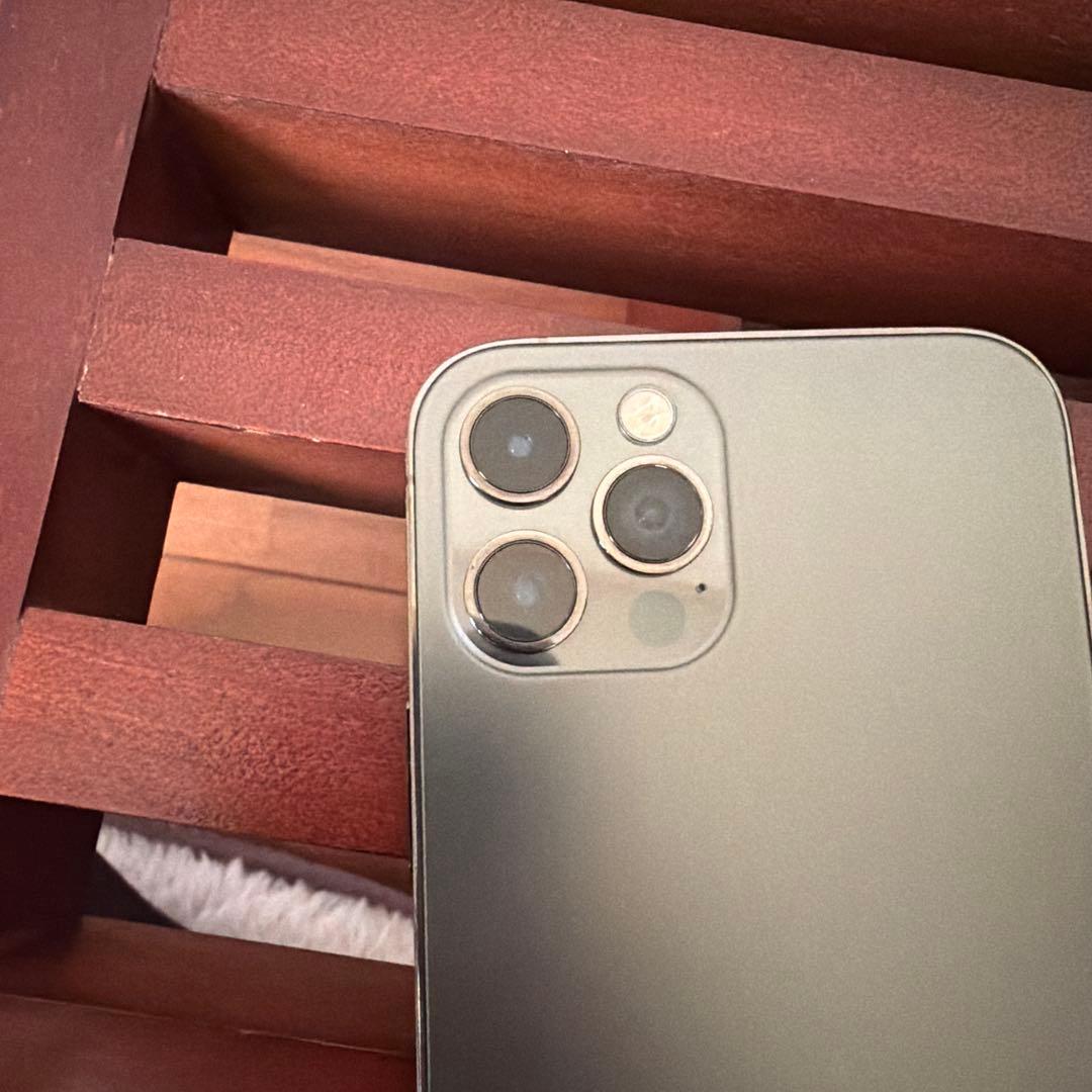 Apple iPhone 12 Pro スペースグレー 本体