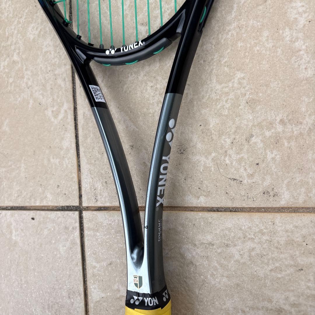 YONEX 軟式テニスラケット　ナノフォース8V