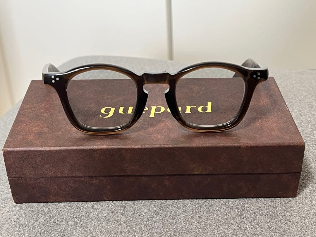 【極美品】ギュパール　05 whiskey Green lens