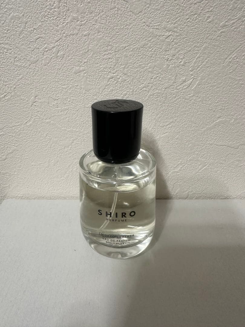 SHIRO SMOKED LEATHER 50ml 香水 ユニセックス