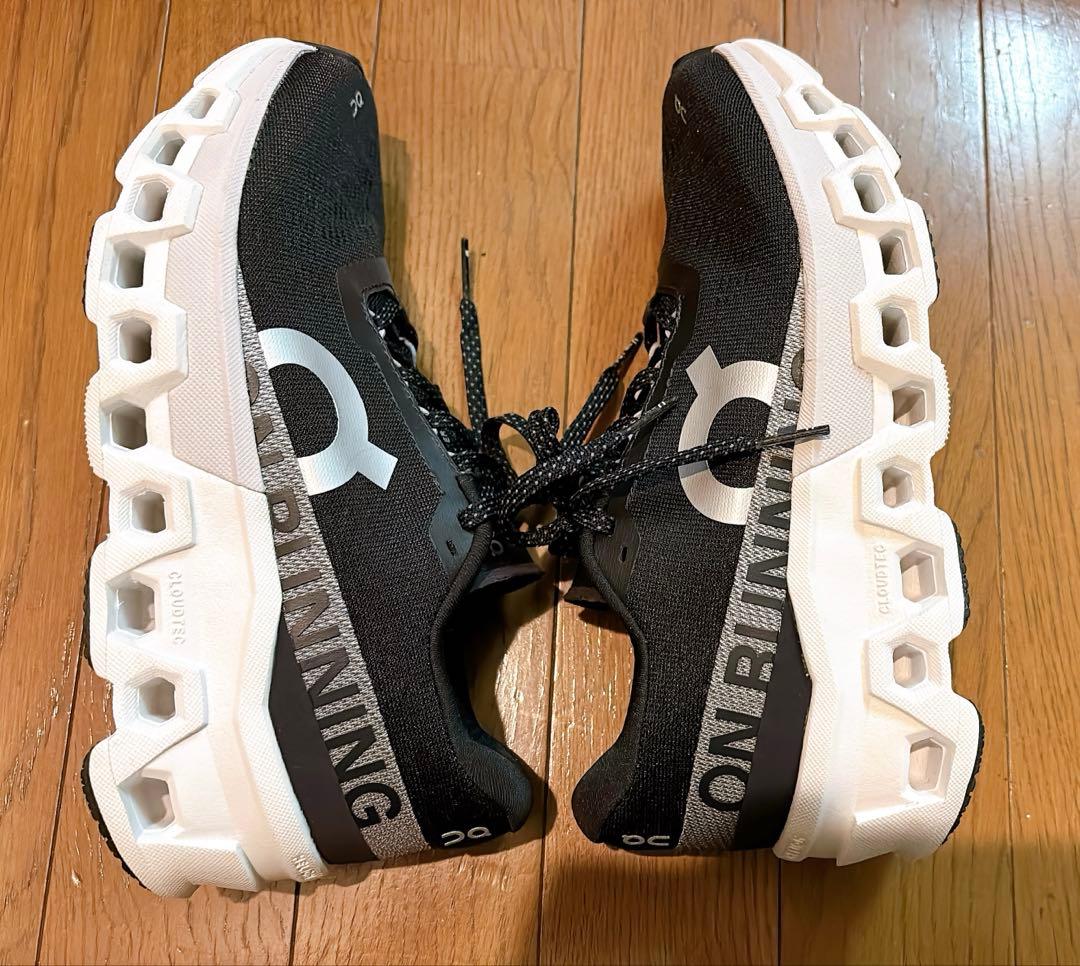 on Cloudmonster2 ×クラウドモンスター ブラック 23.5