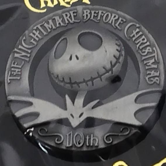 新品 】 ナイトメアー・ビフォア・クリスマス 10周年 ピンバッジ 映画