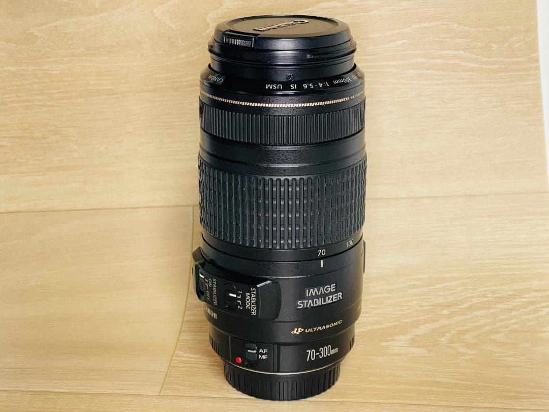 ★ほぼ新品★Canon EF 70-300mm F4-5.6 IS USM 望遠