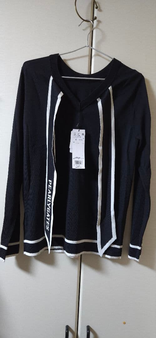 パーリーゲイツの新品未使用タグ付き クルーネック ニットプルオーバー