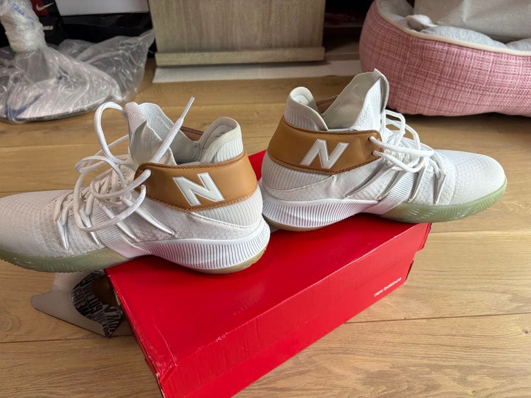 New Balance OMN1S \"Reign\" バスケシューズ