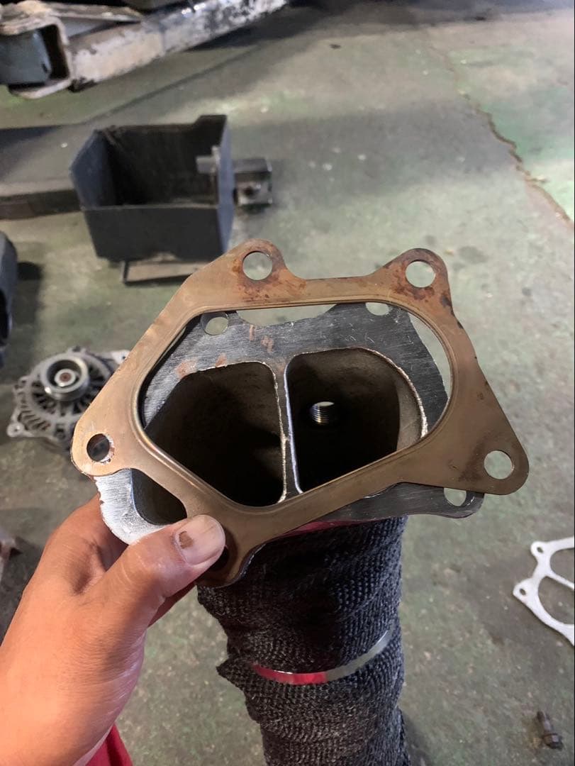 インプレッサwrx sti gdb 触媒ストレートパイプ - メルカリ